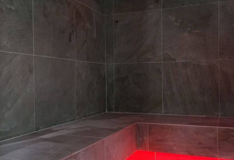 هتل Hôtel 16 | 150 Montagne & Spa Nuxe