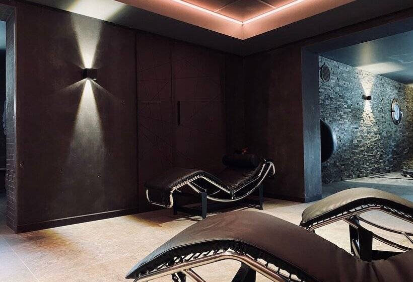 هتل Hôtel 16 | 150 Montagne & Spa Nuxe