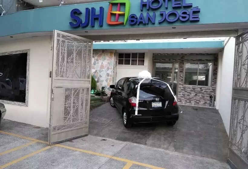 ホテル San Jose Hostal
