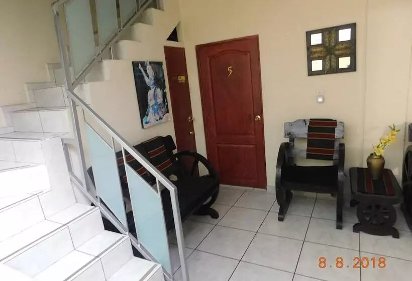 ホテル San Jose Hostal