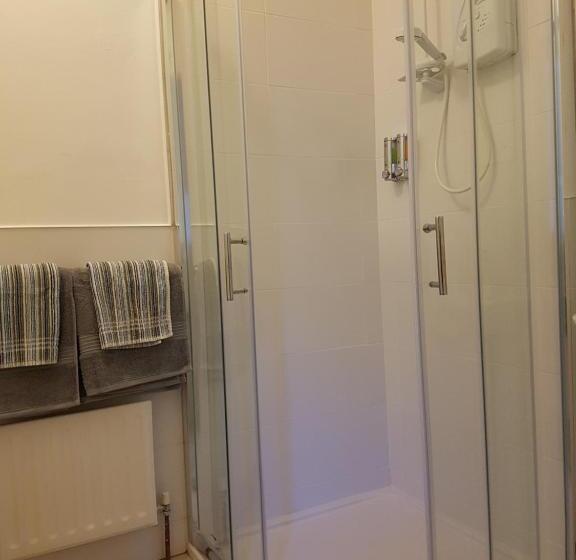 بنسيون Causeway Bay Guesthouse Portrush