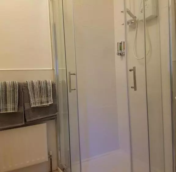 Majatalo Causeway Bay Guesthouse Portrush