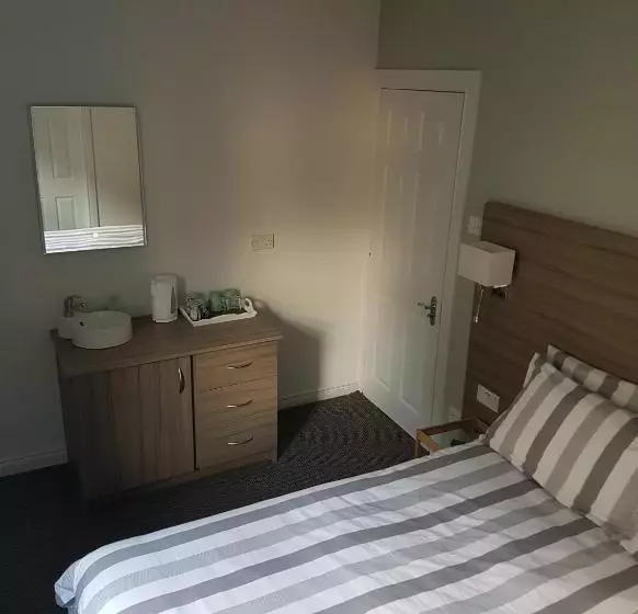 Majatalo Causeway Bay Guesthouse Portrush