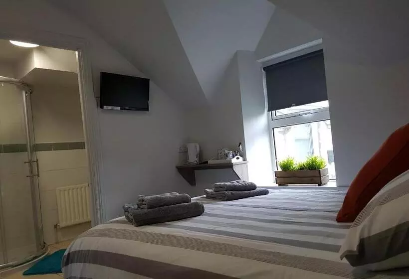 Majatalo Causeway Bay Guesthouse Portrush