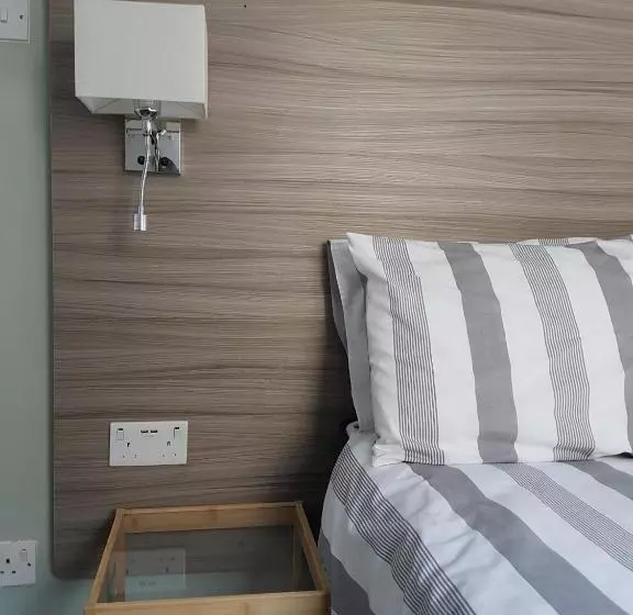 Majatalo Causeway Bay Guesthouse Portrush