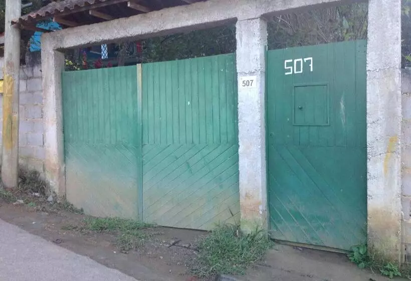 Majatalo Suítes Doce Lar