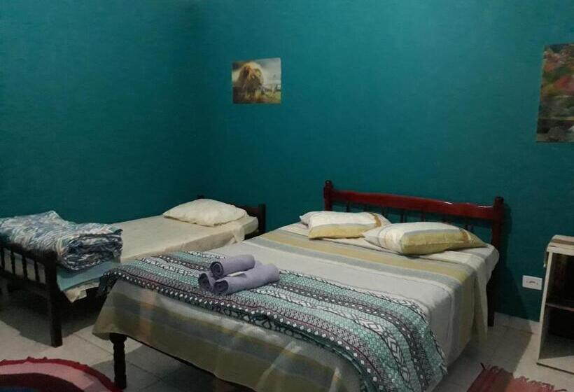 پانسیون Suítes Doce Lar