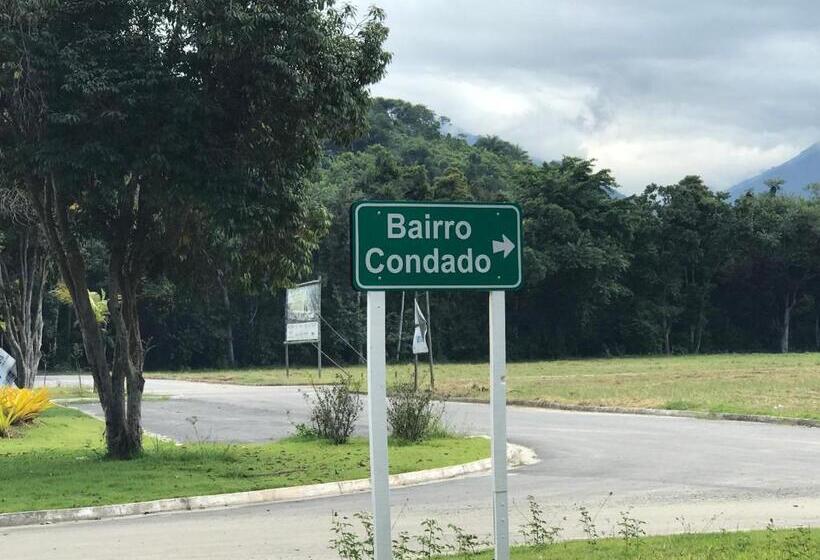 پانسیون Suítes Doce Lar