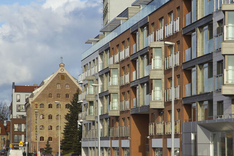 Dom & House – Old Town Waterlane