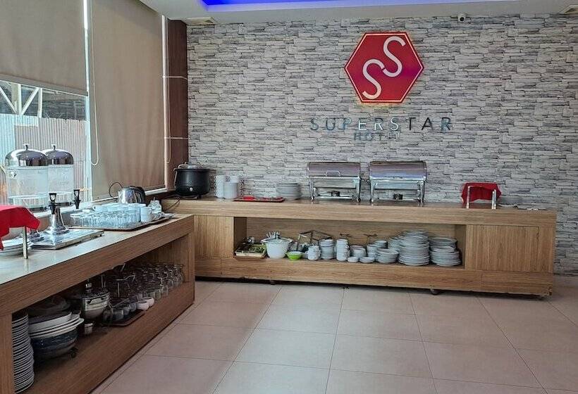 בית מלון כפרי Superstar