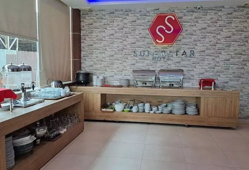ホテル Superstar
