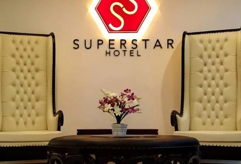 ホテル Superstar