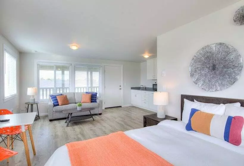 モーテル Ocean Shores Resort   Brand New Rooms