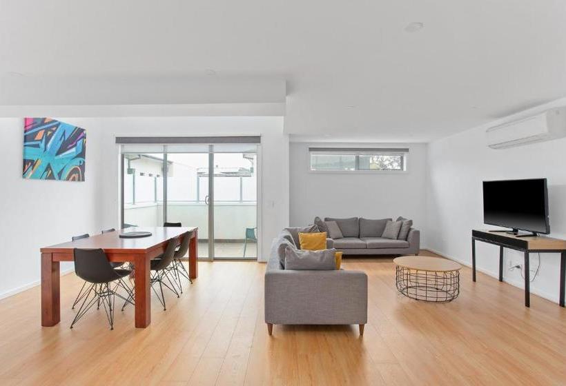 Phillip Island Townhouses