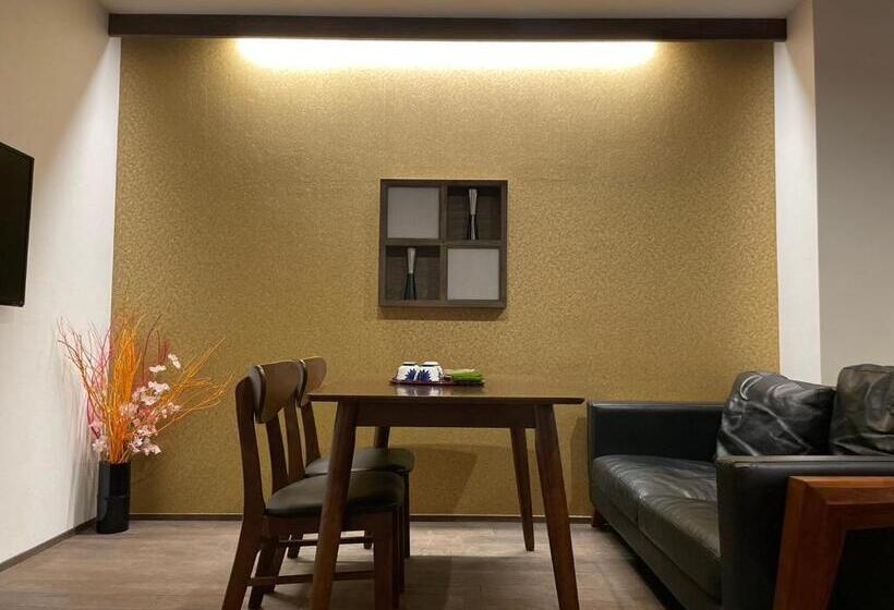 호텔 Guesthouse Raku