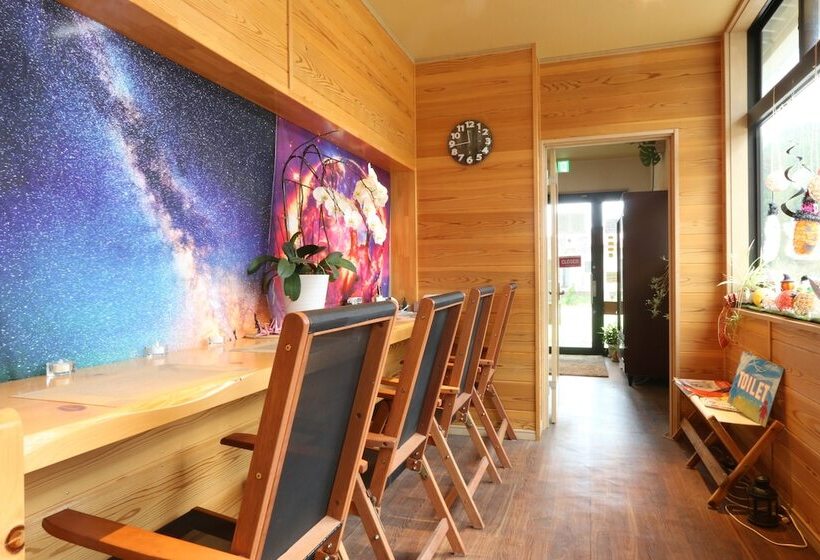 בית מלון כפרי Sloth Glamping