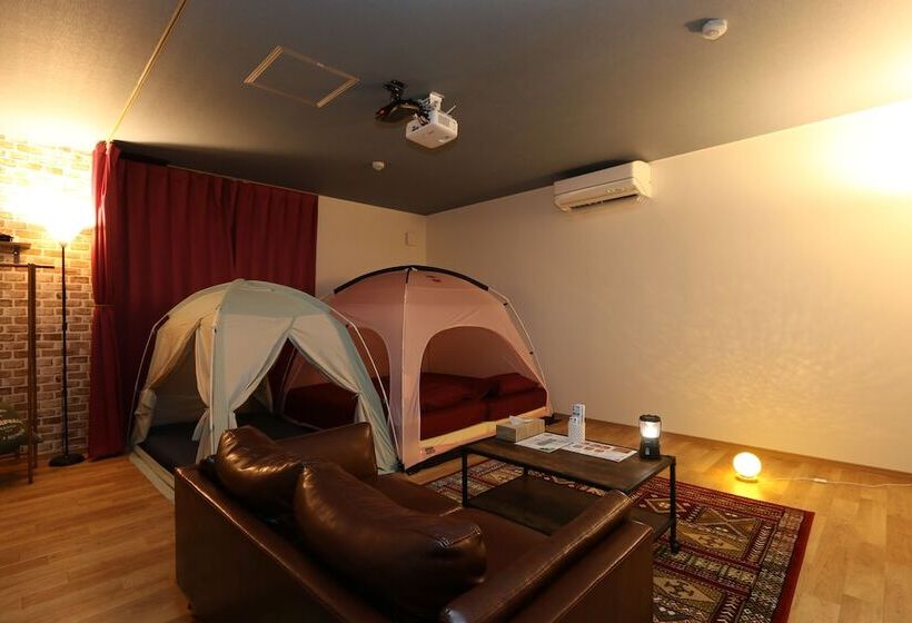 בית מלון כפרי Sloth Glamping