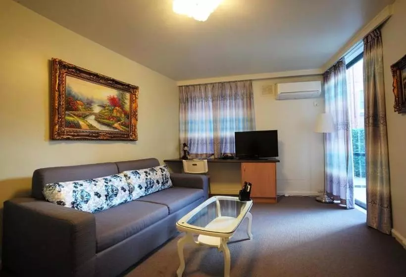 Albert Heights Serviced Apartments