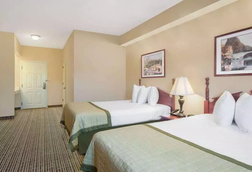 Отель Comfort Inn Lafayette North I 10