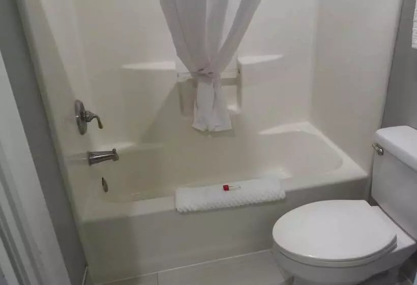 Отель Comfort Inn Lafayette North I 10