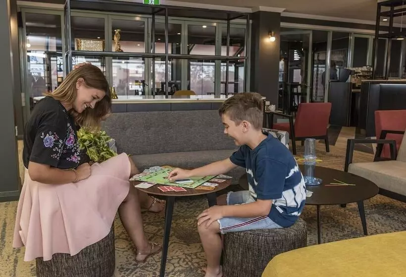 בית מלון כפרי Burnett Riverside