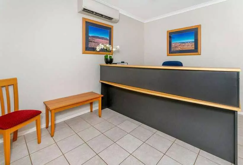 Отель Comfort Inn & Suites Karratha
