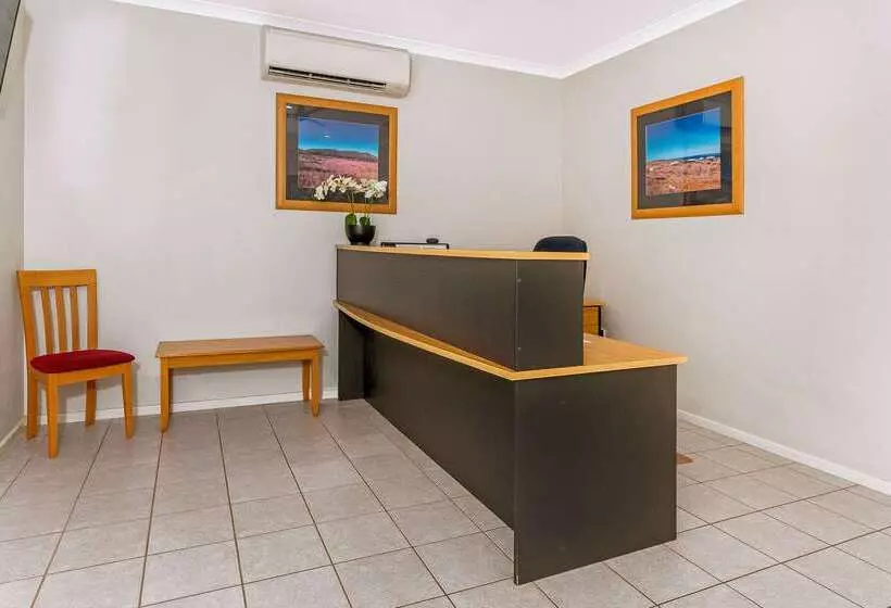 Отель Comfort Inn & Suites Karratha