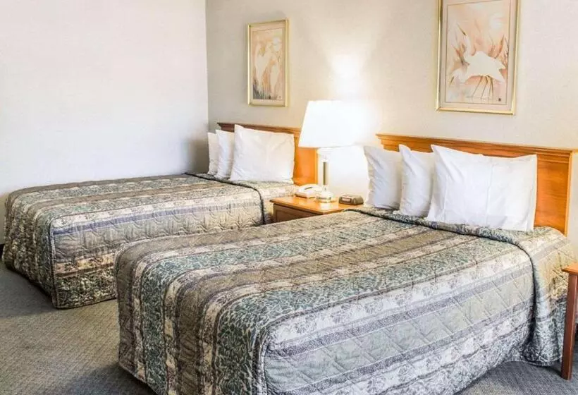 ホテル Dayspring Extended Stay