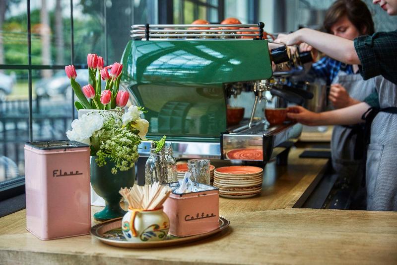 هتل Graduate By Hilton Charlottesville