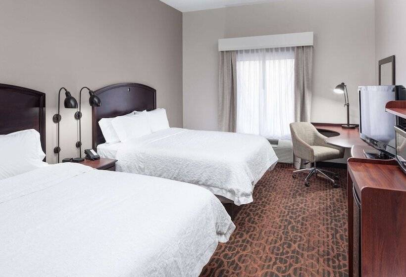 호텔 Hampton Inn & Suites Dothan