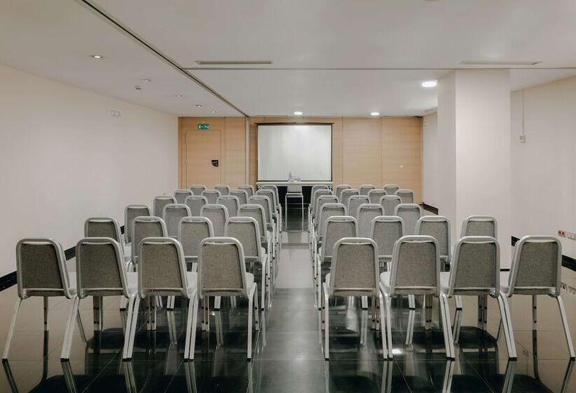 ホテル Hesperia Bilbao