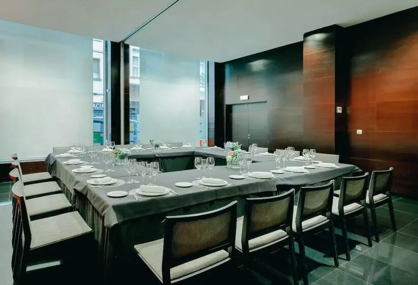 فندق Hesperia Bilbao