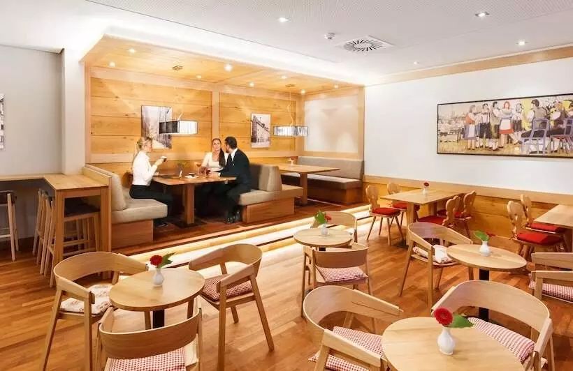 Hotel Holiday Inn Nürnberg City Centre, An Ihg