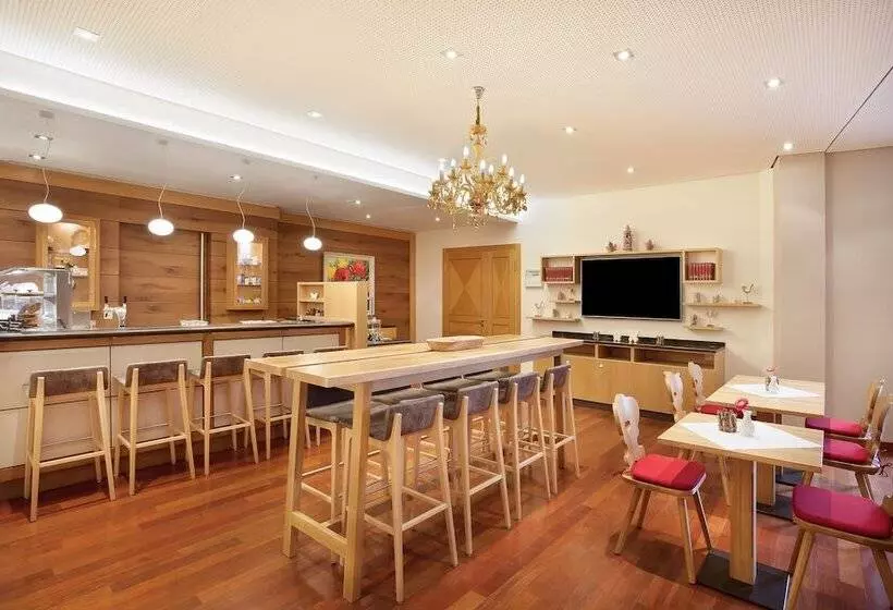 Hotel Holiday Inn Nürnberg City Centre, An Ihg