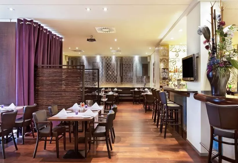 Hotel Holiday Inn Nürnberg City Centre, An Ihg