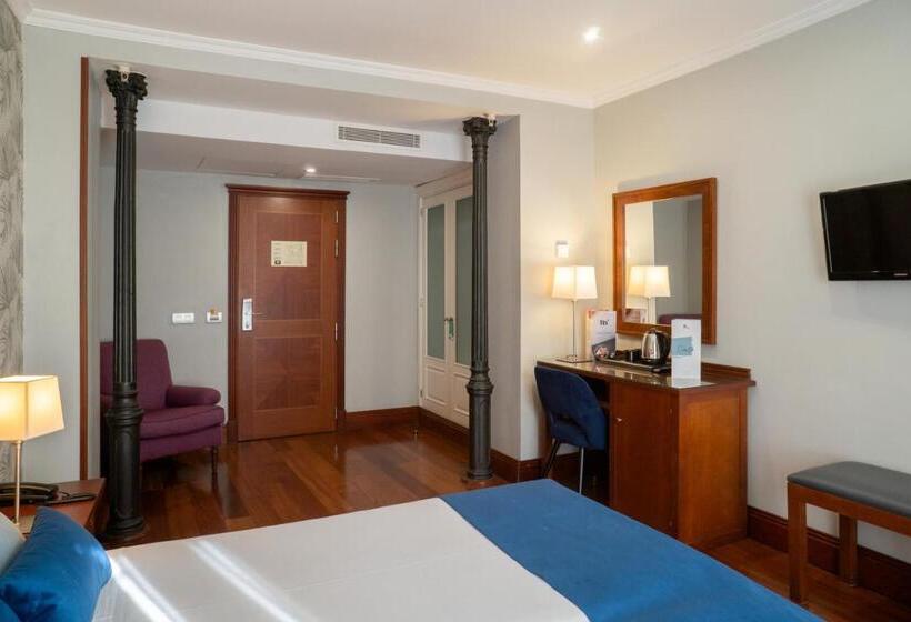 Отель ITC Infantas by Soho Boutique