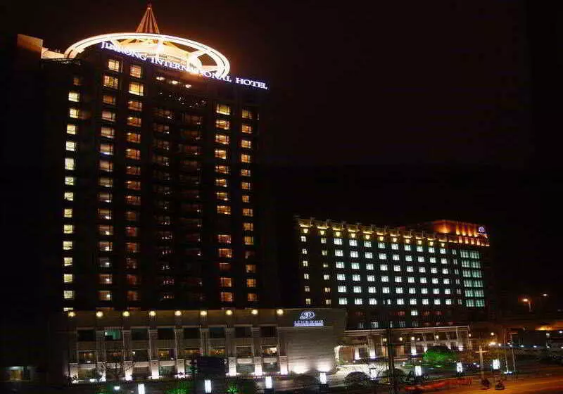 Hotelli Jinrong International