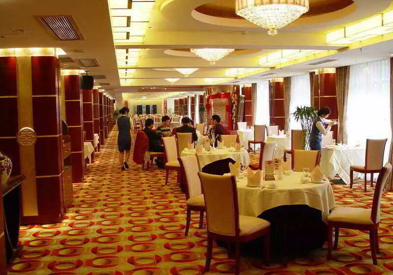 Hotelli Jinrong International