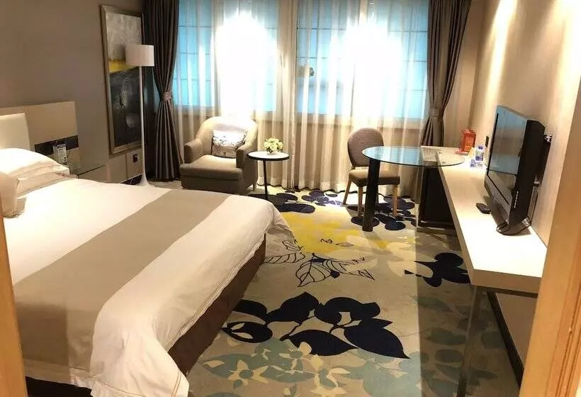 Shenzhen Kaili Hotel, Guomao Shopping Mall