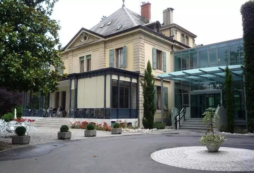 هتل Le Cénacle