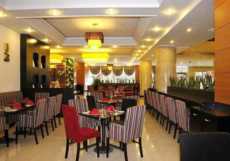 ホテル Mercure Hydro Majestic Kunming