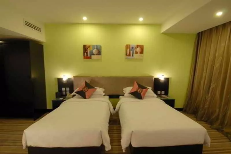 ホテル Mercure Hydro Majestic Kunming