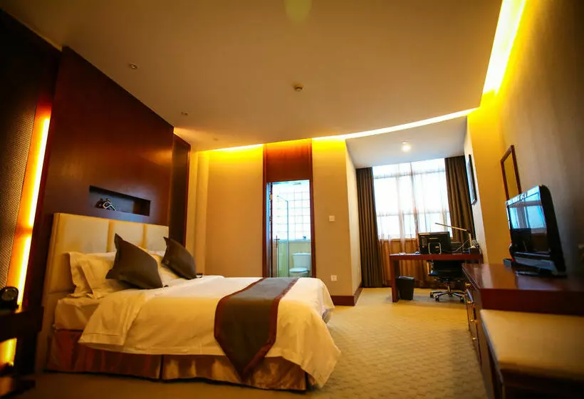 Hotelli Shanghai Noble Center