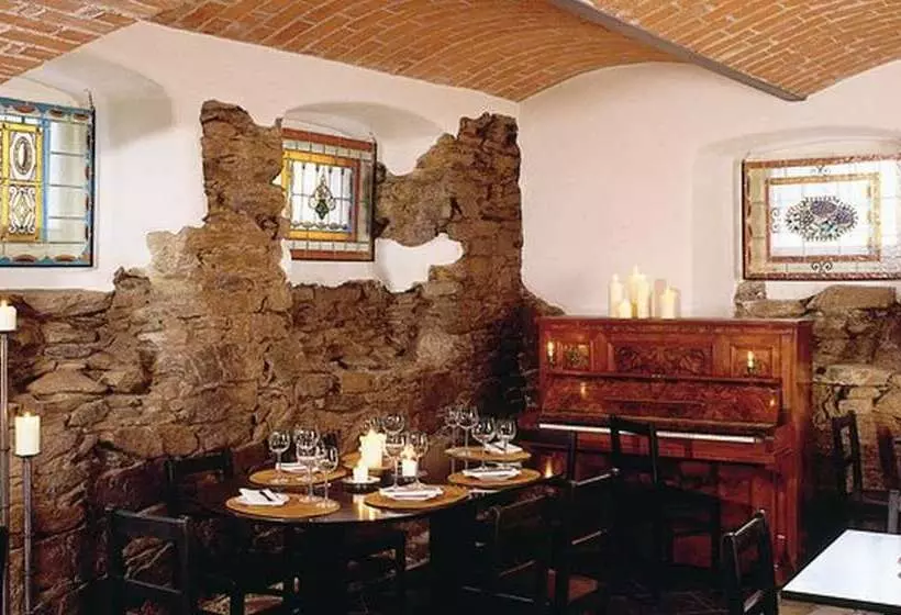 Hotelli Sächsischer Hof