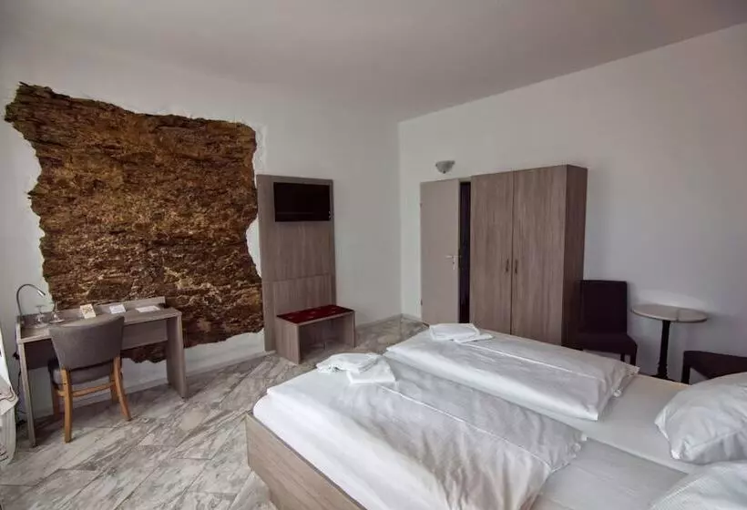 Hotelli Sächsischer Hof