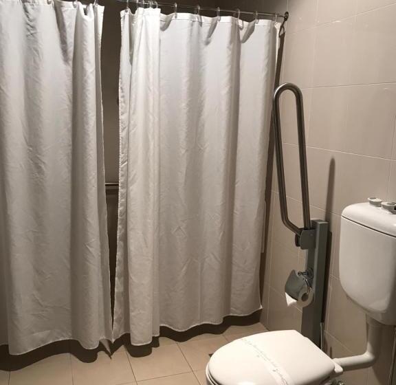 Отель The Kidman Wayside Inn