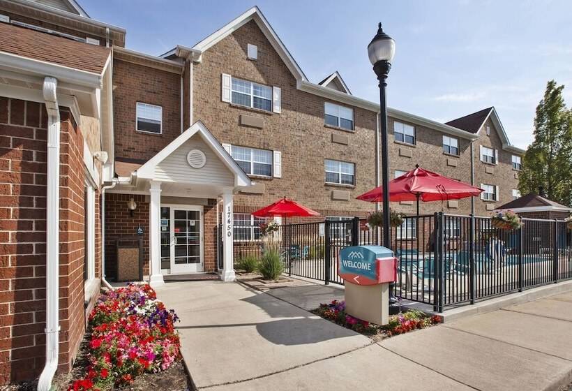 בית מלון כפרי Towneplace Suites By Marriott Detroit Livonia
