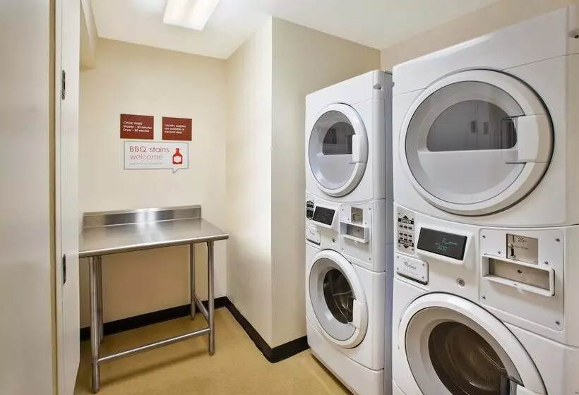 호텔 Towneplace Suites By Marriott Detroit Livonia