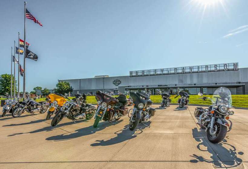 Microtel Inn & Suites By Wyndham Kansas City Airport