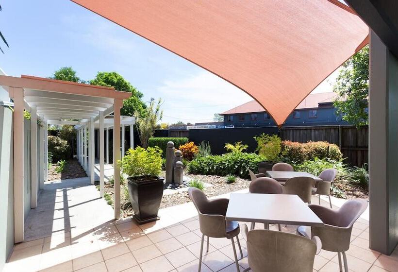 Rocklea International Motel